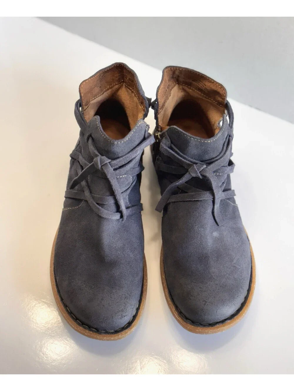 Born Tarkiln Ankle Booties Women's Size 8.5 Navy Blue Distressed Suede Zip Comfy